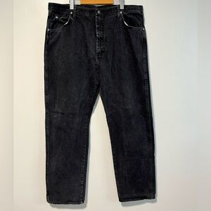 Wrangler Authentic Jeans – Black Denim, Comfort Fit, Size 42x32